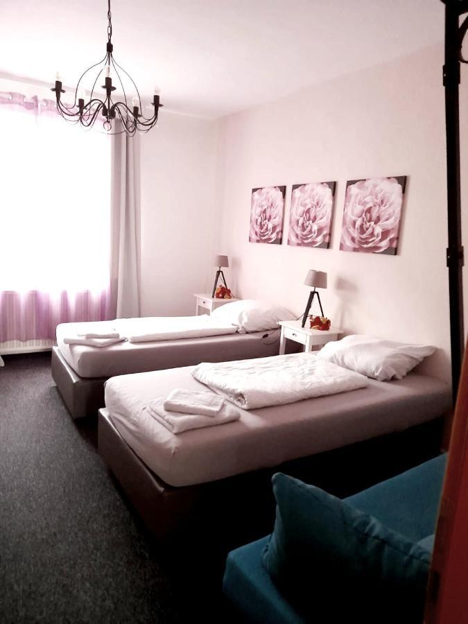 Elena Flat Rosa Oberhausen Zentrum Centro Westfield Eksteriør billede
